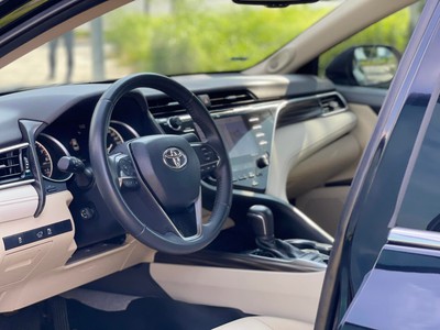Bán xe Toyota Camry 2.5Q 2021, màu đen. 8