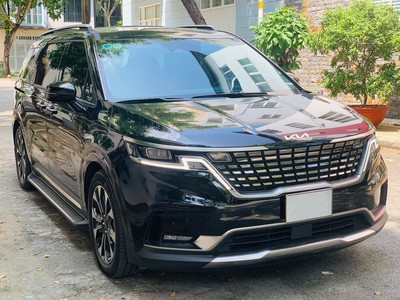 Bán xe Kia Carnival 3.5G Signature 2023, màu đen. 4