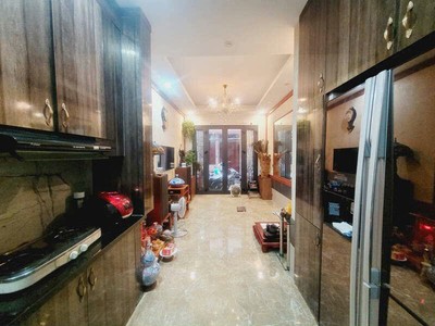Phân lô Tôn Đức Thắng 30m2 x 5 tầng - 2 thoáng trước và sau nhà - Ba gác đỗ cửa - Gần sát phố. 1