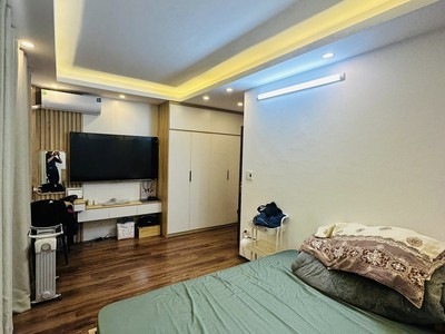 NHÀ ĐẸP THANG MÁY ngay ngã tư MINH KHAI- BẠCH MAI 34m2 5 tầng 20m ra phố  giá chỉ 8 tỷ. 4