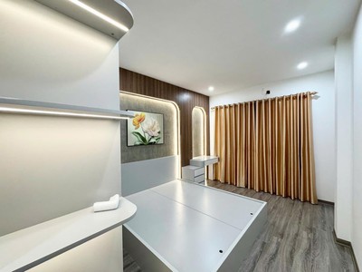 Bán nhà phố lò đúc 5