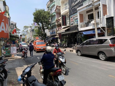 32 tỷ quận 10- nhà 7 tầng mặt tiền vĩnh viễn 79m2 hàng hiếm 5.3m hoàn công đầy đủ 0