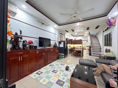Bán nhà hoàng văn thái, thanh xuân, ô tô đỗ cửa, 3 mặt thoáng, nở hậu, 86m2, 24 tỷ ctl 0