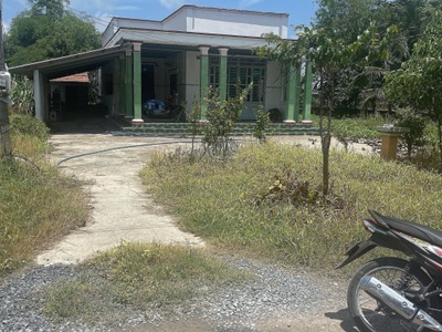 Chính chủ bán lô đất diện tích : 696.7m thổ cư xã mỹ hạnh bắc, long an   giá bán : 6 tỷ 500 triệu 0