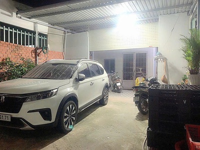 Hiếm  bán nhanh nhà ngon giá tốt 5x21.5m, trệt 1 lửng, hxh thông tx40, quận 12, chỉ 3.9tỷ 0