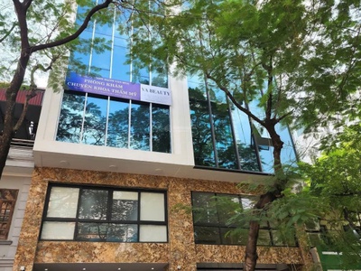 Hiếm  nhà mặt phố nguyễn chí thanh 40m , mặt tiền 4,5m, ô tô, kinh doanh 15 tỷ 0