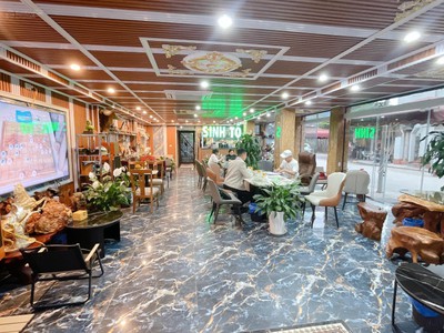 Hiếm  nhà mặt phố nguyễn chí thanh 40m , mặt tiền 4,5m, ô tô, kinh doanh 15 tỷ 4