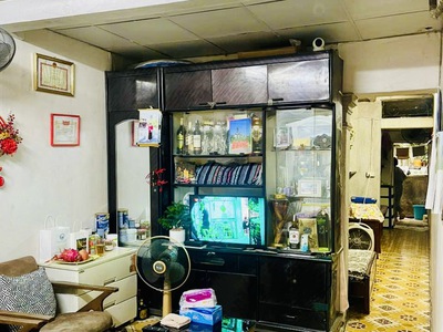 Bán nhà mặt phố thụy khuê, gần chu văn an, 58m, nhà cũ, 3 mặt thoáng, chỉ 20 tỷ 2
