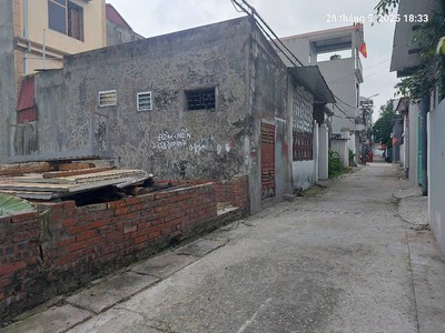 Chủ cần bán gấp 60m2,mt4m, ô tô thông, 4.95 tỷ, uy nỗ, đông anh. 3