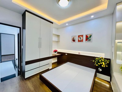 Nhà cực đẹp, phố hồng mai, hai bà trưng, nội thất 5 sao, 2 thoáng, ô tô 20m2, dt 40m2 giá 8.45 tỷ 1