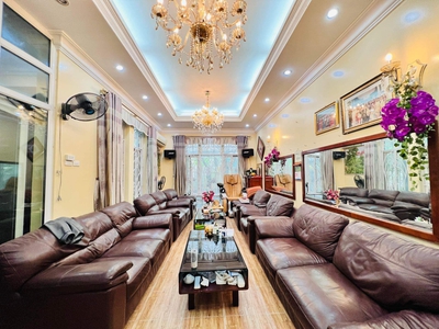 Bán biệt thự làng việt kiều châu âu - lô góc 180m  - có hầm - view vườn hoa - giá chỉ 50 tỷ 0