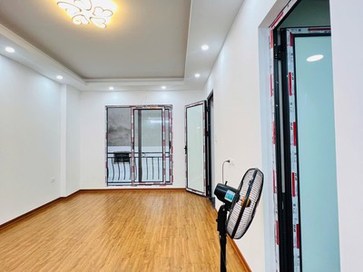 NHÀ MỚI THANG MÁY QUẬN HAI BÀ TRƯNG 42m2 5 tầng ngõ rộng thông tứ phía giá chỉ 8.9 tỷ 5