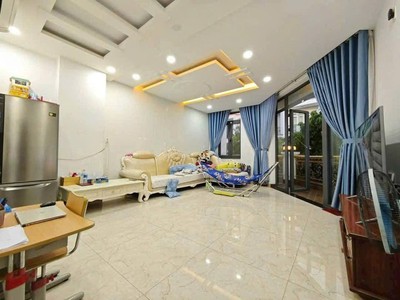 Bán nhà 2 mặt tiền 3 tầng 8x20m giá 15,5 tỷ đường nguyễn thị búp, hiệp thành city. 2