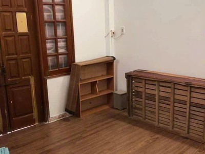 Cho thuê nhà 52 phố nguyễn trãi 4 tầng x 25m2, 9 triệu vp cty, kd onl, ở gđ, nhóm 4 em 2