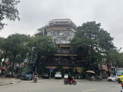 Chính chủ cần bán gấp nhà mặt phố trung hòa 137m vỉa hè rộng kinh doanh đa dạng giá 83tỷ 4