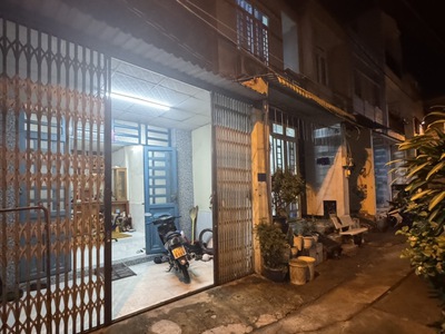 Bán nhà an dương vương, 4.5m x12.5m, hơn 3 tỷ, hẻm xe hơi đậu cửa 0