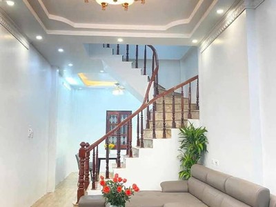 Bán nhà trung kính   lô góc 2 mặt thoáng   30m  x 5t, chỉ 8.6 tỷ  tl 3