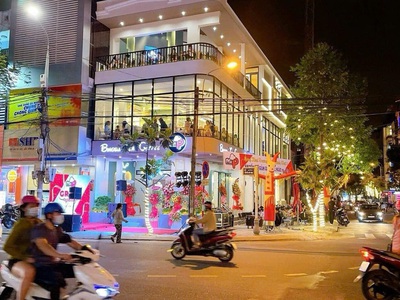 Bán đất phan thúc duyện, chỉ sau lưng một nhà mt nguyễn văn thoại 2