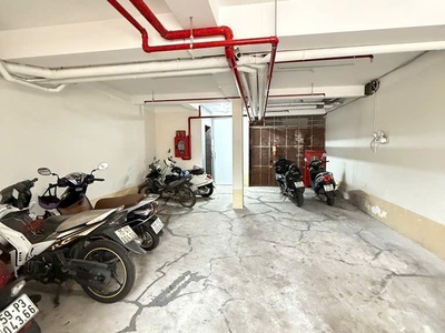 Bán tòa nhà mặt tiền 1 hầm 1 lửng 4 lầu 6x20m giá 15,5 tỷ đường 10m song hành 2