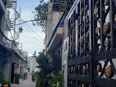 Nhà đẹp ngang khủng 10m   hẻm xe hơi ô tô ngủ trong nhà - cách mặt tiền nguyễn thị định chỉ 20 mét 0