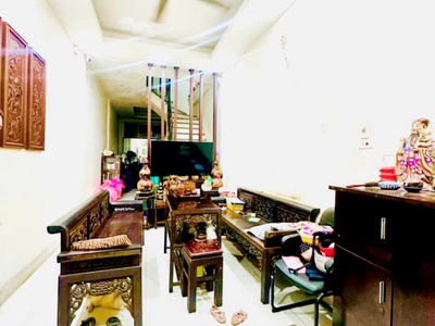 Bán nhà âu cơ   tây hồ   nhà dân xây chắc chắn   gần ô tô   40m  x 4 tầng   9 tỷ 0