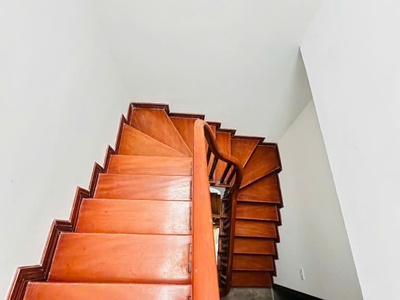 Bán nhà nguyễn hoàng tôn   tây hồ   4 tầng dân xây   ngõ thông   giá 8.4 tỷ 0
