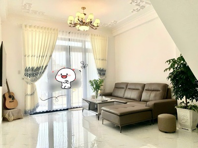 Cho thuê nhà nguyên căn gần bệnh viện đa khoa phường 6 đà lạt, 5pn full nội thất, 16tr 2