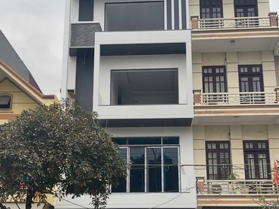 Cho thuê nhà 5 tầng   mặt đường lê lợi, trung tâm tp. bắc giang 0