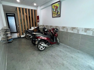 Bán nhà 1 trệt 3 lầu gò vấp cách đường 150m, có thể làm văn phòng, để ở kết hợp cho thuê 0