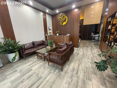 Mình có nhà 5 tầng liền kề, đã sửa sang tầng 1, tầng 2. do nhu cầu ko sử dụng nữa cần cho thuê lại. 1