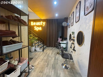 Mình có nhà 5 tầng liền kề, đã sửa sang tầng 1, tầng 2. do nhu cầu ko sử dụng nữa cần cho thuê lại. 2