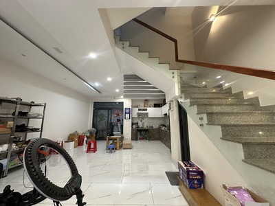 Bán biệt thự mini mới đẹp   ngang 6.75m   nội thất cao cấp   hẻm 8m   khu dân trí   90m2   hoàn 1