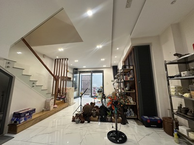 Bán biệt thự mini mới đẹp   ngang 6.75m   nội thất cao cấp   hẻm 8m   khu dân trí   90m2   hoàn 2