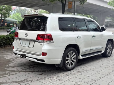 Bán Toyota Land Cruiser 4.6 VXR Trung Đông 2018 7