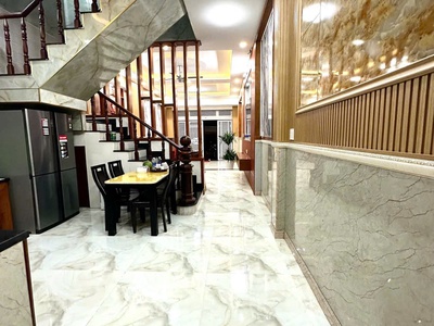 Chính Chủ Cần Bán Gấp Nhà Phố Cao Cấp Gần Vincom Dĩ An 3