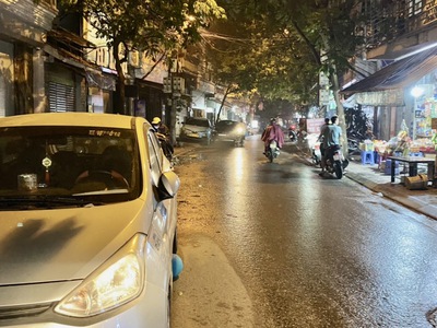 Bán 57m minh khai tặng nhà ô tô đỗ cửa 10m ô tô tránh ngõ...