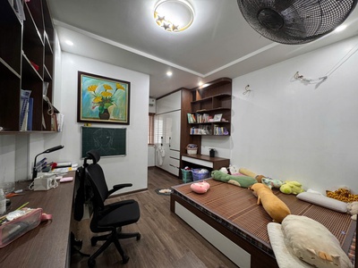 Bán nhà 60m 4 tầng Độc Lập Đường Vạn Mỹ Đà Nẵng Có Gara 5
