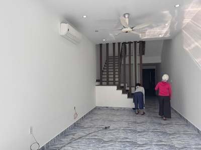 Hiếm có. Nhà 3 tầng độc lập đường Đà Nẵng, Ngõ 8m, View đẹp 1