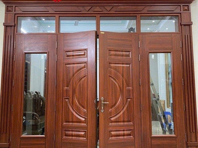 Cửa thép vân gỗ 1
