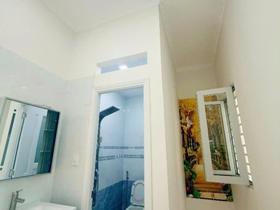 Nhà Đẹp Hẻm Xe Hơi - Sát Tân Phú - 2 Tầng Kiên Cố - Sổ Chuẩn Hoàn Công Đủ - 4ty45  3