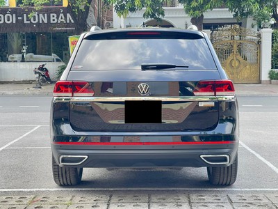 Bán xe Volkswagen Teramont 2.0 AT 2023 màu đen. 1