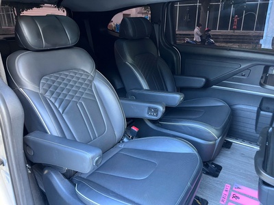 Bán xe Hyundai Custin Cao Cấp 2.0T 2024, màu trắng. 13