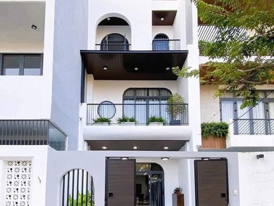 Căn nhà cực kỳ tiềm năng tại Tân An, Long An   nhà 1 trệt 2 lầu, thiết kế hiện đại, giá chỉ 1 tỷ 9 0