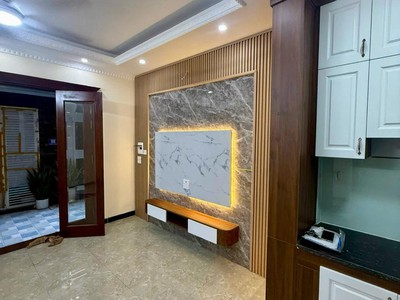 Bán nhà 5 tầng phố Vĩnh Hưng   chỉ hơn 6 tỷ - đầy đủ nội thất 1