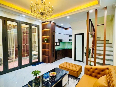 Nhà mới nhỉnh 6đ, tiện ích bạt ngàn, Ô tô đỗ cửa, gần Aeon mall LB 1