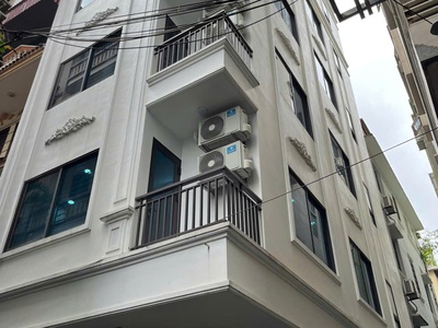 Siêu vip  lô góc   trần quốc hoàn - 60m2 - 6 tầng - gara - thanh máy - chỉ 17 tỷ 0