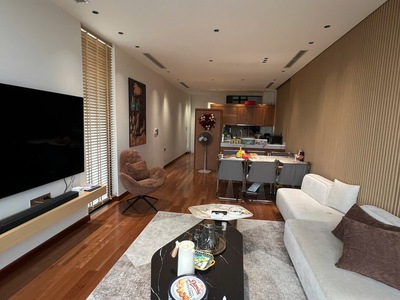 Nguyễn văn cừ 25 tỷ vỉa hè ô tô,thang máy,view hồ,long biên hà nội 2