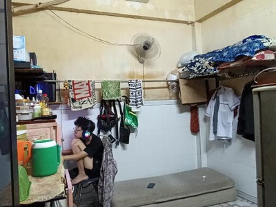 Cần tiền bán gấp nhà hoài thanh  p14, q8  dt: 83m2  4.3x 2om  2t, 5pn chỉ 7 tỷ đường trước nhà rộng 1