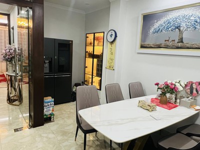 Bán nhà thanh xuân, phân lô oto tránh kinh doanh, văn phòng, dt52m2 mặt tiền rông, 18.x tỷ 2