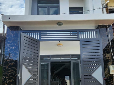 Bán nhà 2 tầng mới tân xuân, hóc môn - 62m2 vuông vức, xe hơi đỗ cửa. 0